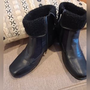 Ladies boots